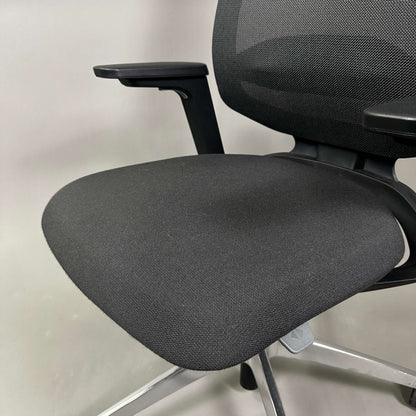 SEDUS se:flex ergonomic office chair with adjustable seat height, 3D armrests, lumbar support, and mesh backrest