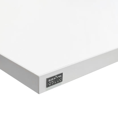 Sedus Temptation C Schreibtisch mit weißer Soft-Touch-Tischplatte und Markenlogo
