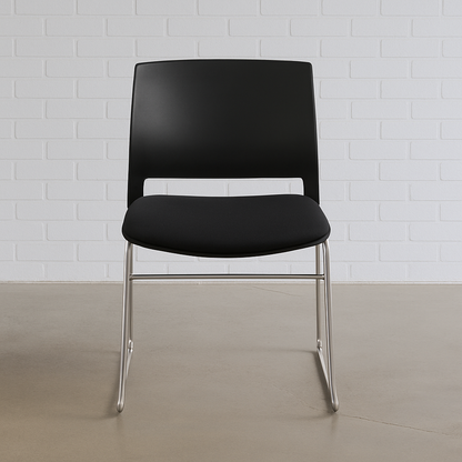 Stapelstuhl schwarz/Chrom gepolstert [SONDERPOSTEN NEUWARE]