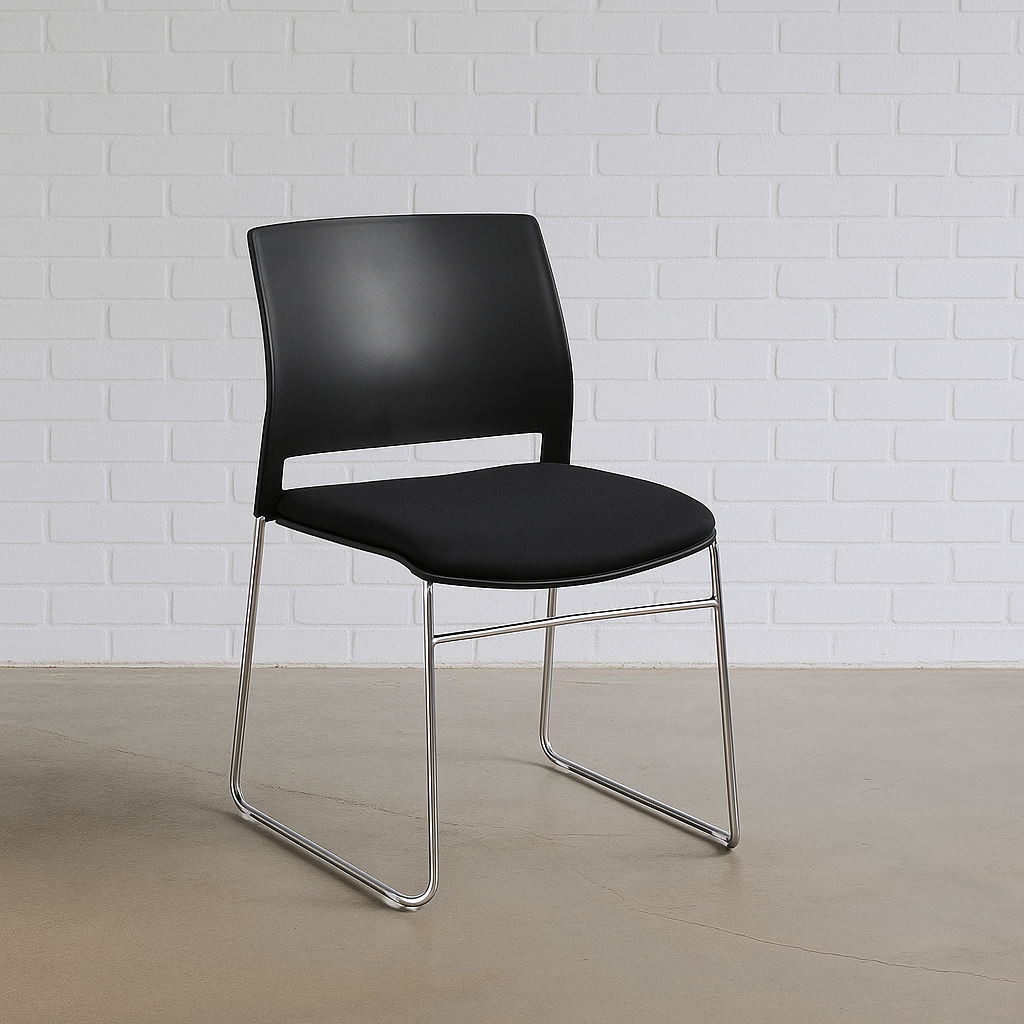 Stapelstuhl schwarz/Chrom gepolstert [SONDERPOSTEN NEUWARE]
