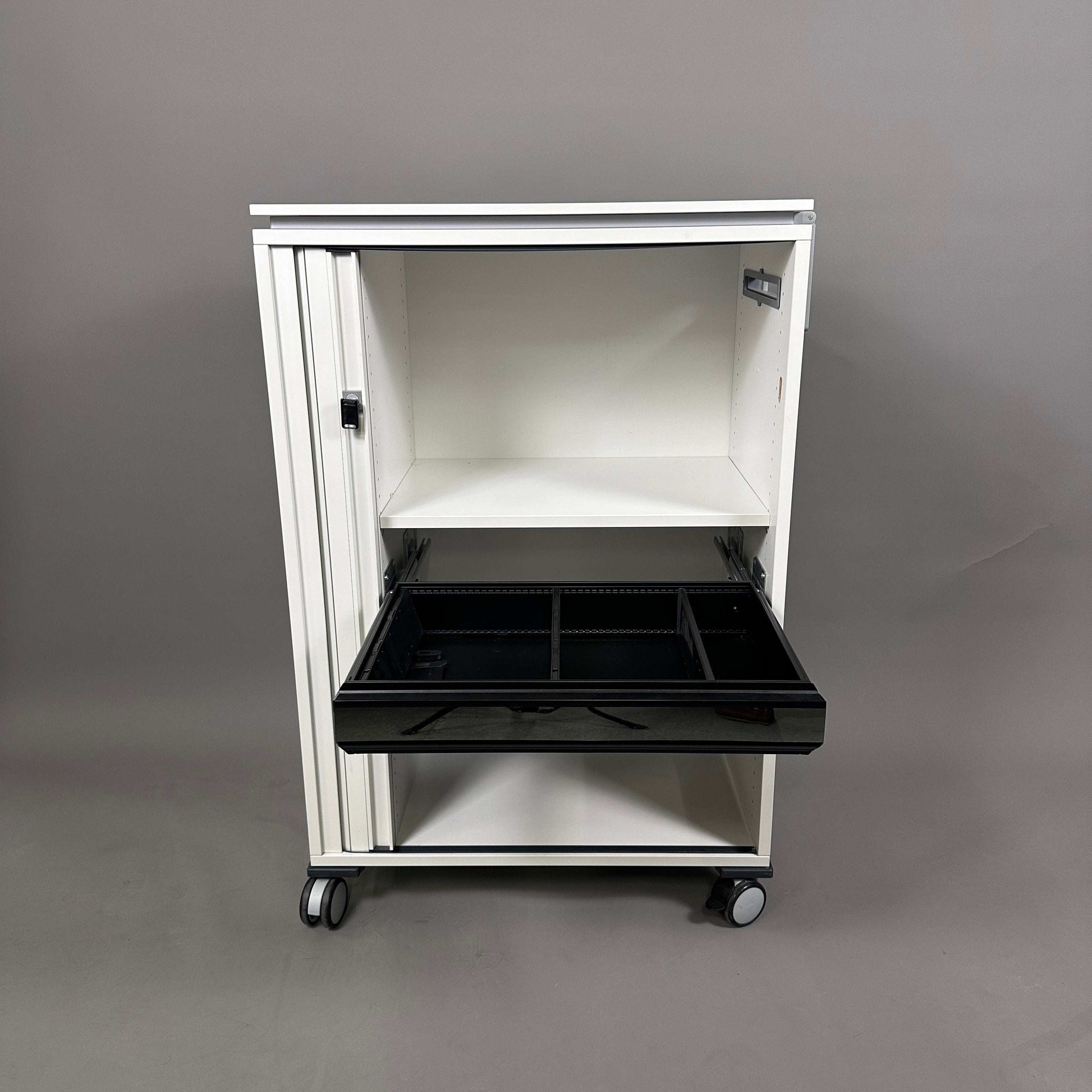 Steelcase Aktencaddy Rollschrank Moby 2 weiß mit offene Schublade und Rollen