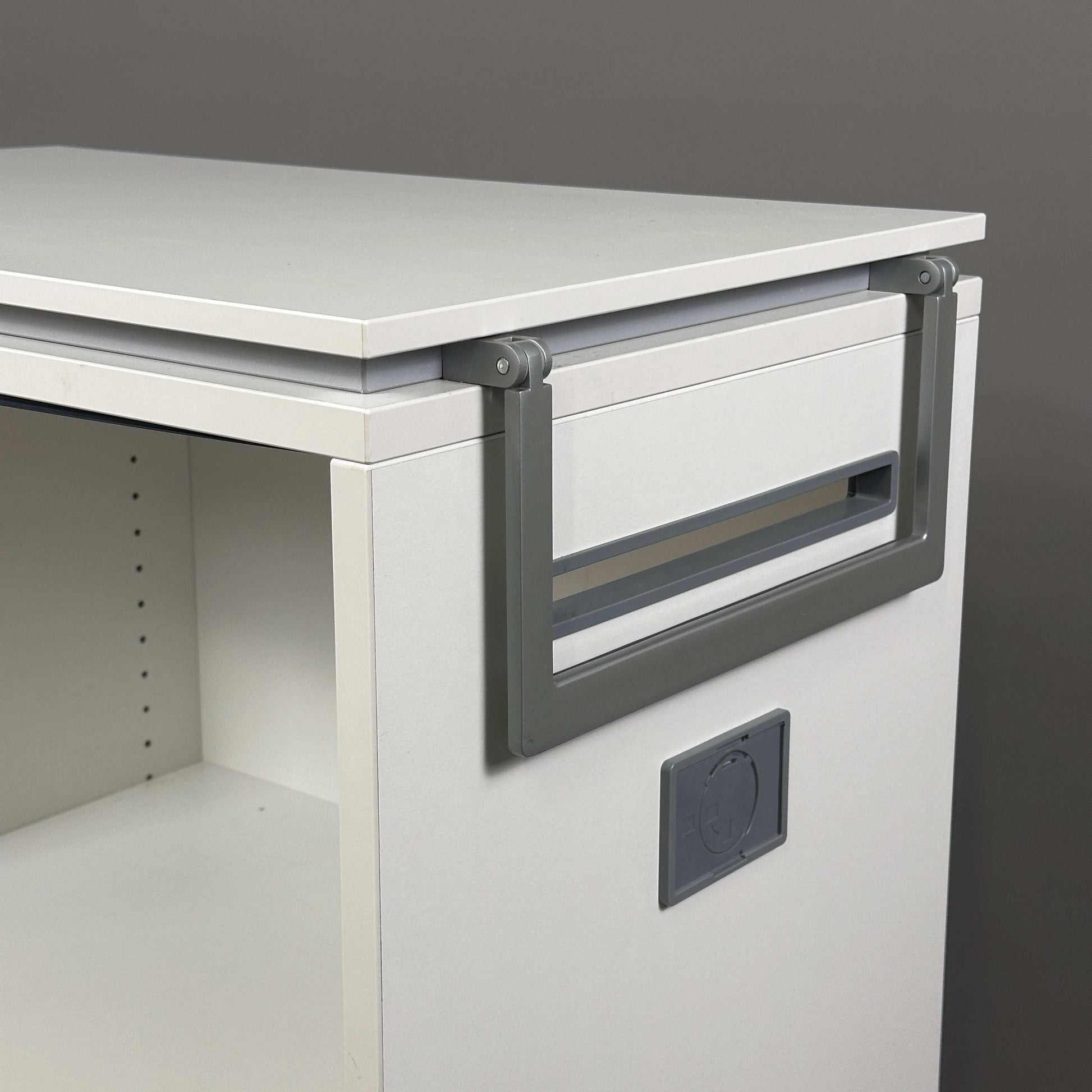 Steelcase Aktencaddy Rollschrank Moby 2 in Grau mit Briefeinwurf und abschließbarem Fach