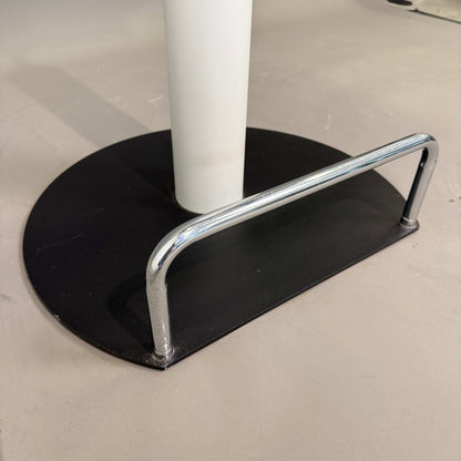 Stehpult/Rednerpult höhenverstellbar mit stabilem Fuß und Metallbügel