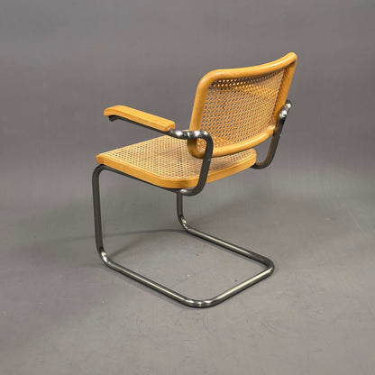 Thonet Freischwinger S64 Stuhl mit Korbgeflecht natur und Buche natur, Design von Marcel Breuer