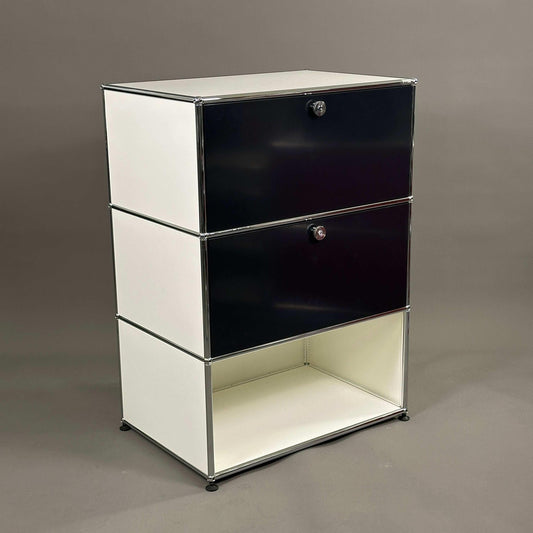 USM Haller Highboard 1x3 weiß schwarz mit Ausziehtüren und Kippsicherung, 74x109x53 cm