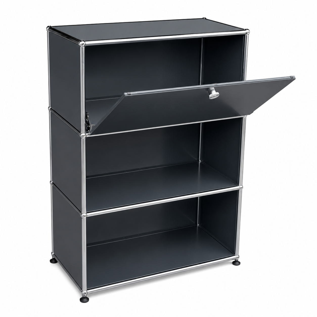 USM Haller 1x3 Highboard in anthrazitgrau mit einer offenen Klappe und drei Fächern.