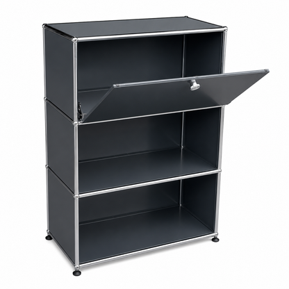 USM Haller 1x3 Highboard in anthrazitgrau mit einer offenen Klappe und drei Fächern.