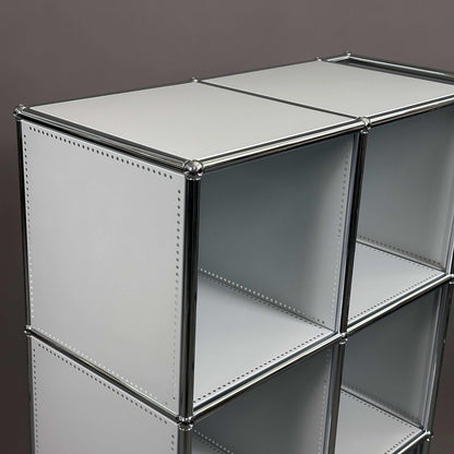 USM Haller lichtgrauer Barschrank und Servierwagen rollbar mit Griff und offener Fachstruktur