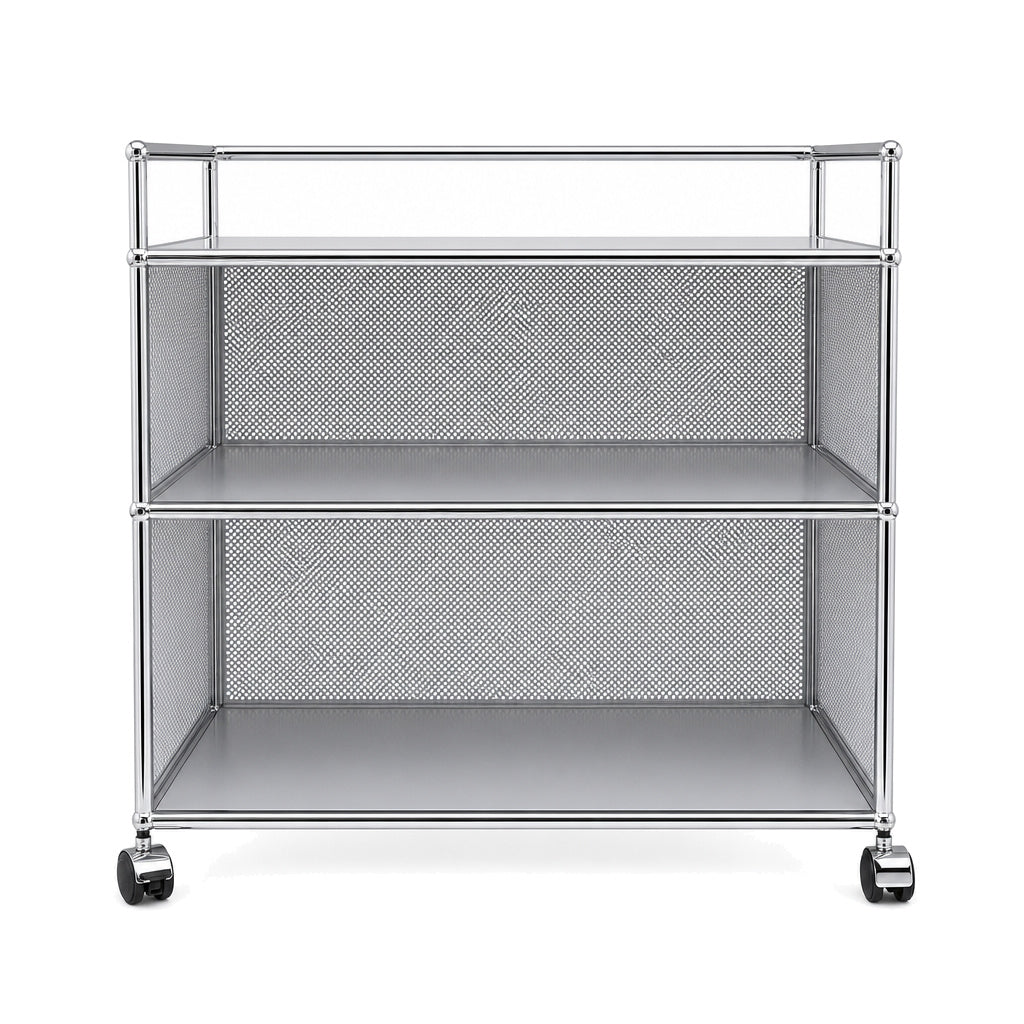 USM Haller Barwagen in Mattsilber mit perforierten Seitenwänden, zwei Ablagen und Rollen, 77x78x37 cm.