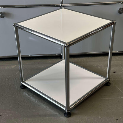 USM Haller white side table 35x35x35cm with metal frame and square shelves