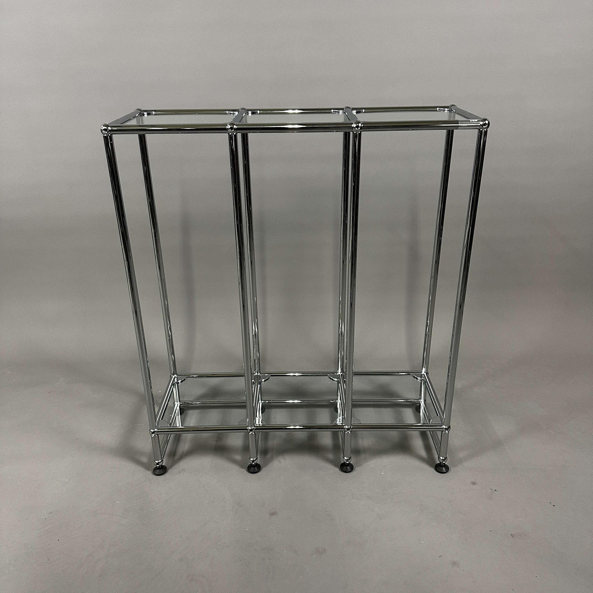 USM Haller Glasregal 3x2 aus Chrom mit sechs Glasplatten und Maßen 90x87x28 cm