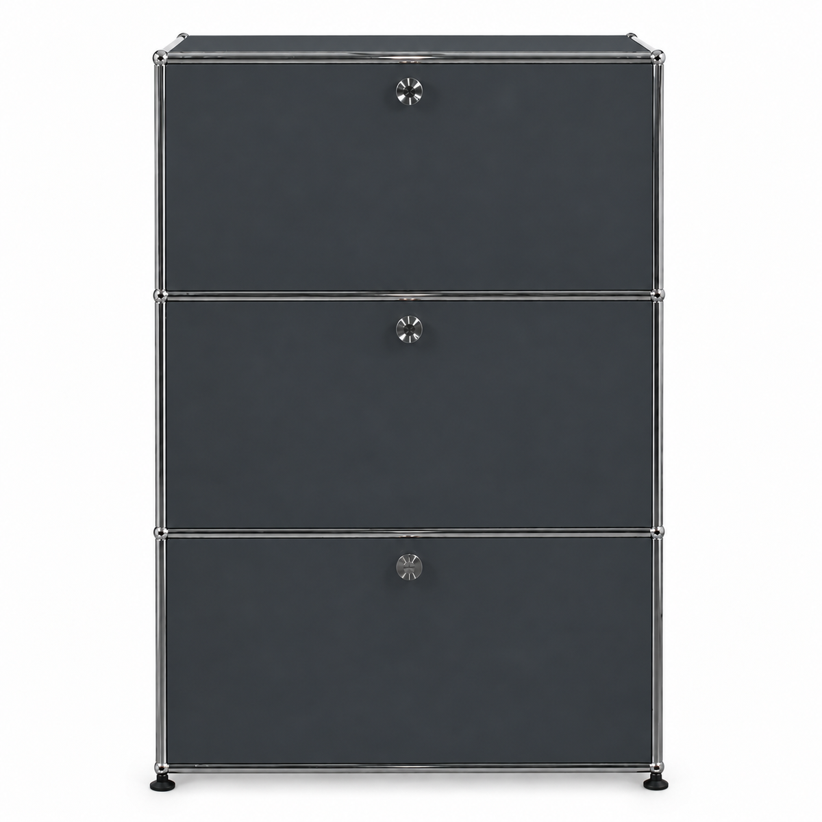 Anthrazitgraues USM Haller Highboard 1x3 mit drei Klappen und verchromtem Stahlrohrrahmen, 77x109x38 cm.