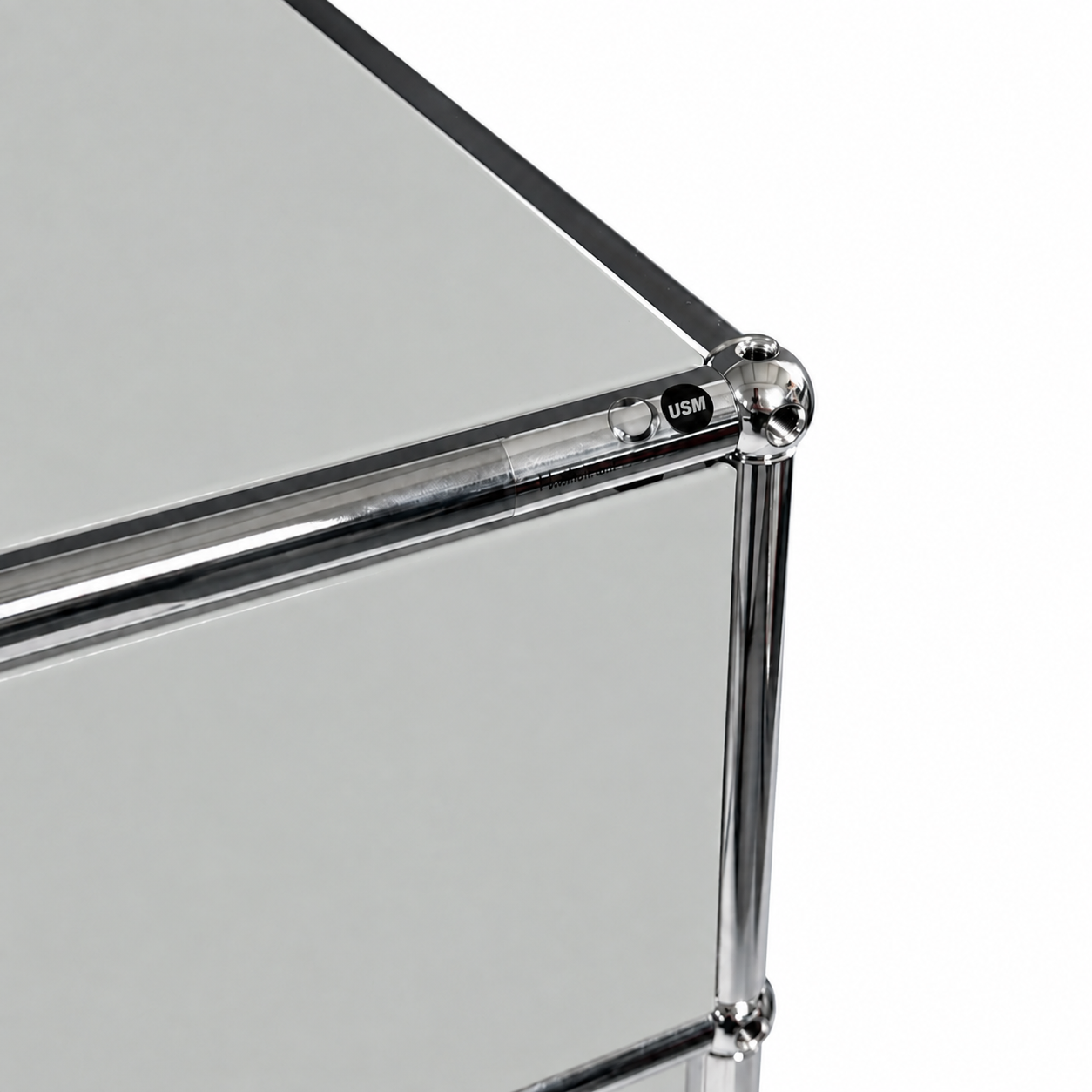 USM Haller Highboard 1x3 lichtgrau 2 Auszüge + Klappe