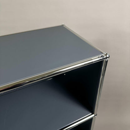 USM Haller Highboard 2x3 offen anthrazitgrau mit chromrahmen in neuwertigem Zustand
