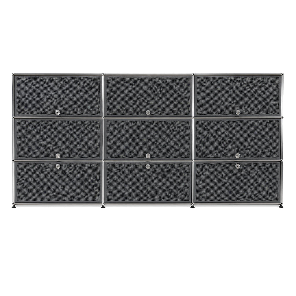 USM Haller Highboard 3x3 in Mittelgrau mit perforierten Schallschutz-Fronten und verchromtem Stahlrohrrahmen.