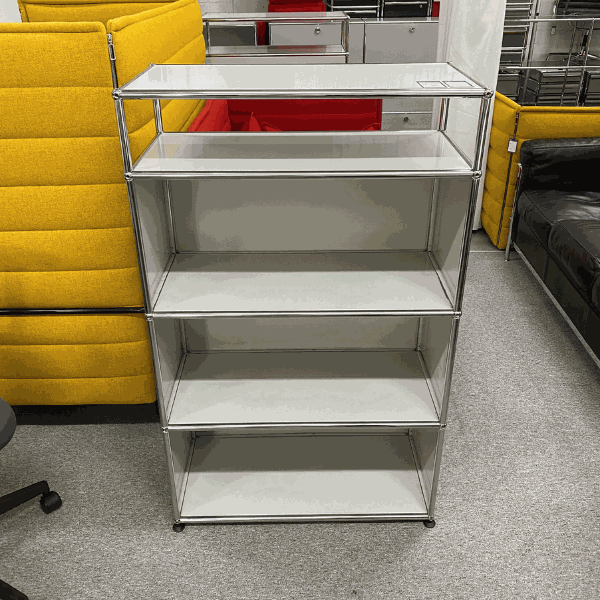 USM Haller Regal light gray 1x4 shelf unit with metal frame and glass panels