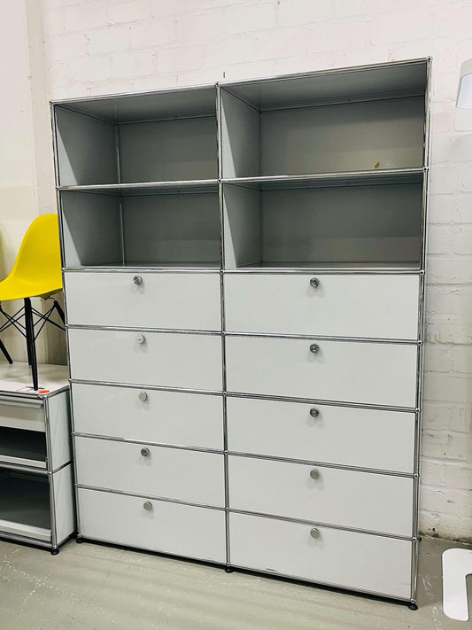 USM Haller Regal light gray modular storage unit with chrome frame and drawers