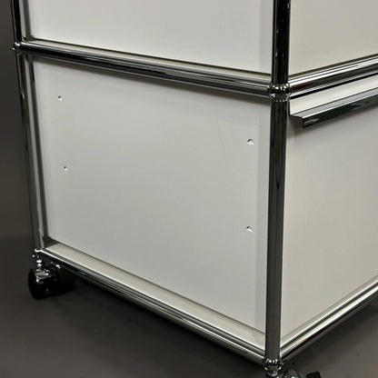 USM Haller Rollcontainer weiß mit zwei Auszügen und Chromrahmen auf Rollen