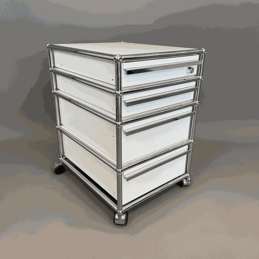 USM Haller Rollcontainer weiß mit 4 Auszügen und verchromtem Gestell auf Rollen, 42x52x63 cm
