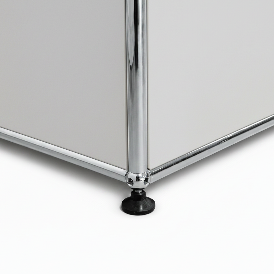 USM Haller Sideboard 2x2 lichtgrau 4 Auszüge