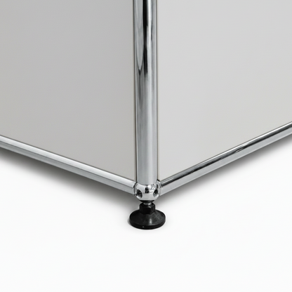 USM Haller Sideboard 2x2 lichtgrau 4 Auszüge