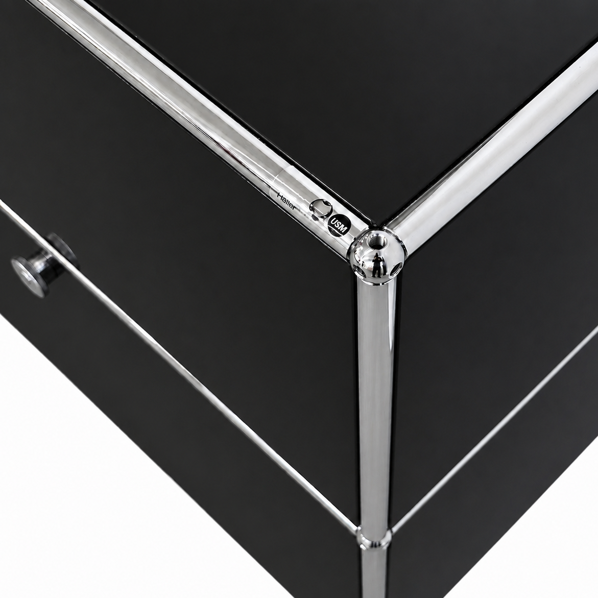 USM Haller Sideboard 2x2 schwarz 4 Klappen