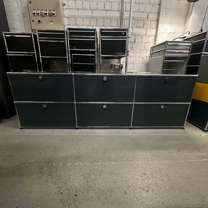USM Haller Sideboard 3x2 anthrazitgrau mit 3 Klappen und 3 Schubladen, modernes Stauraummöbel, 228x74x38 cm
