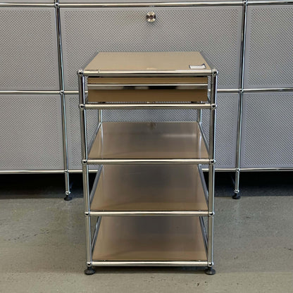 USM Haller beige standcontainer with one drawer and three shelves in metal frame