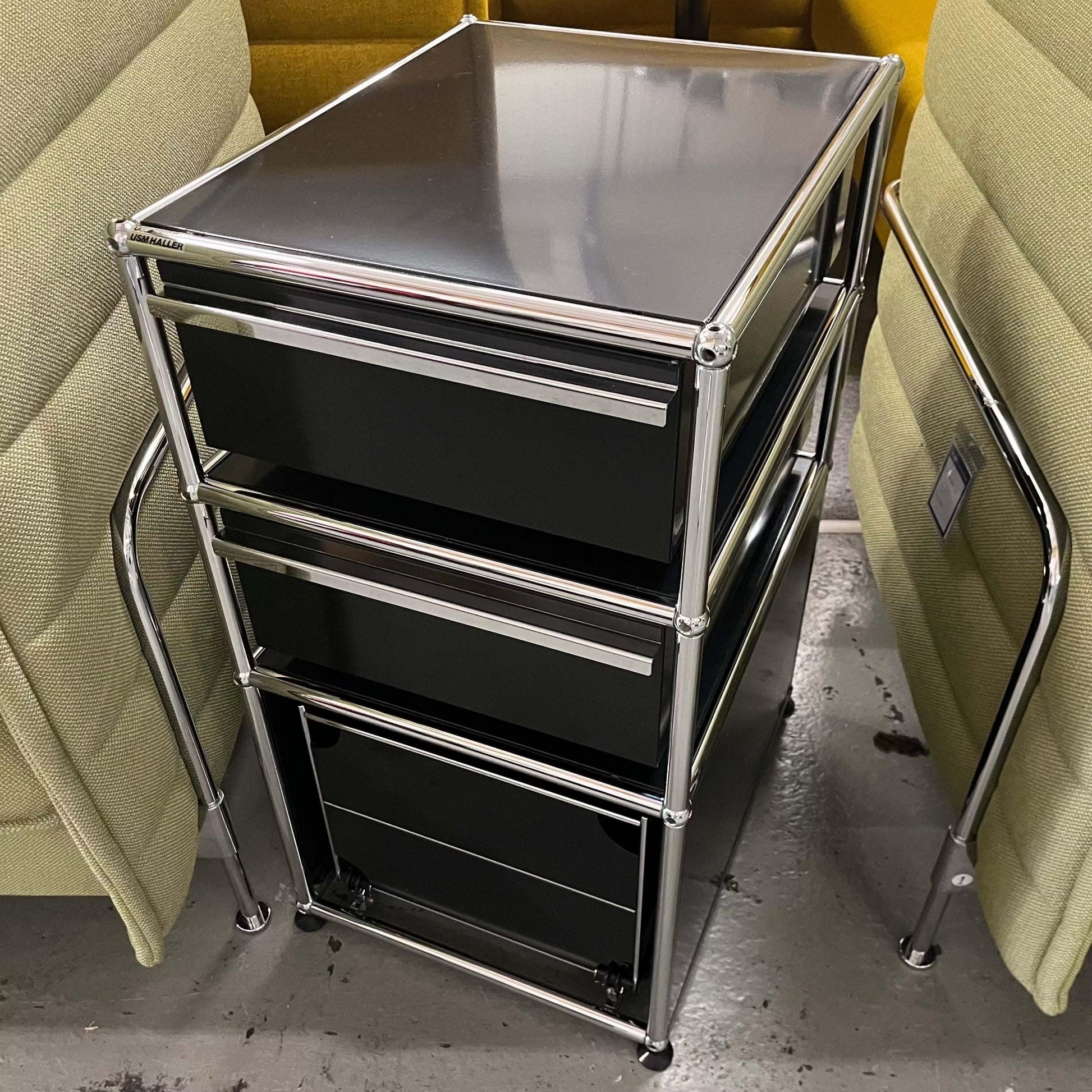 USM Haller black stand container with 2 drawers and hanging file compartment in graphite black finish