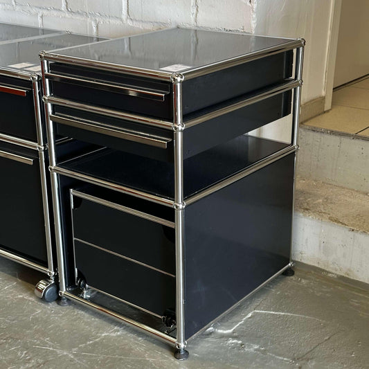 Black USM Haller Standcontainer with 2 drawers and 1 hanging file cabinet on wheels