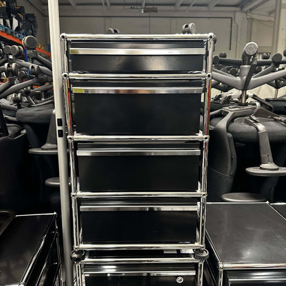 USM Haller Standcontainer black four-drawer storage unit with chrome frame and 41x68x52cm dimensions