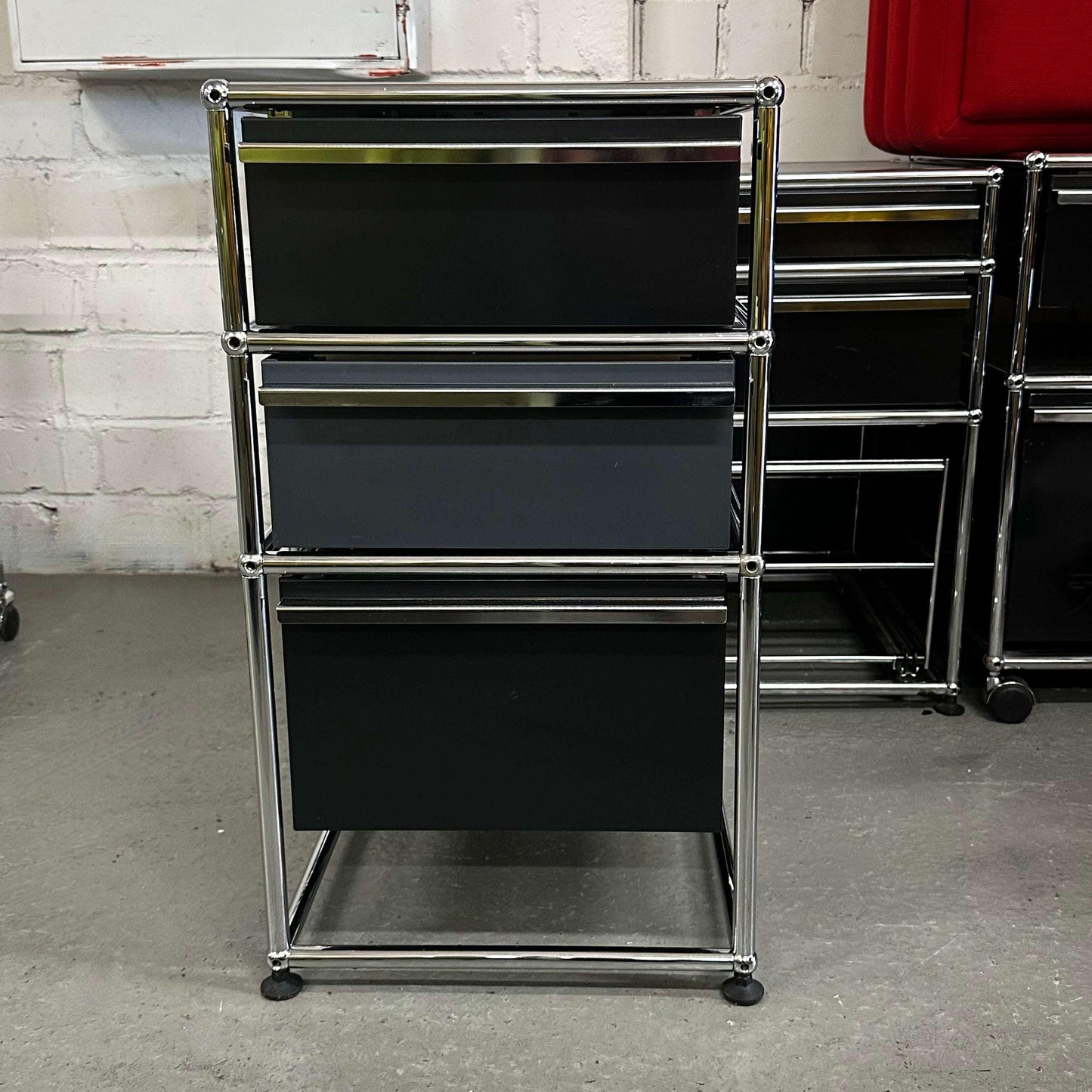 USM Haller black and anthracite stand container with three drawers and chrome frame