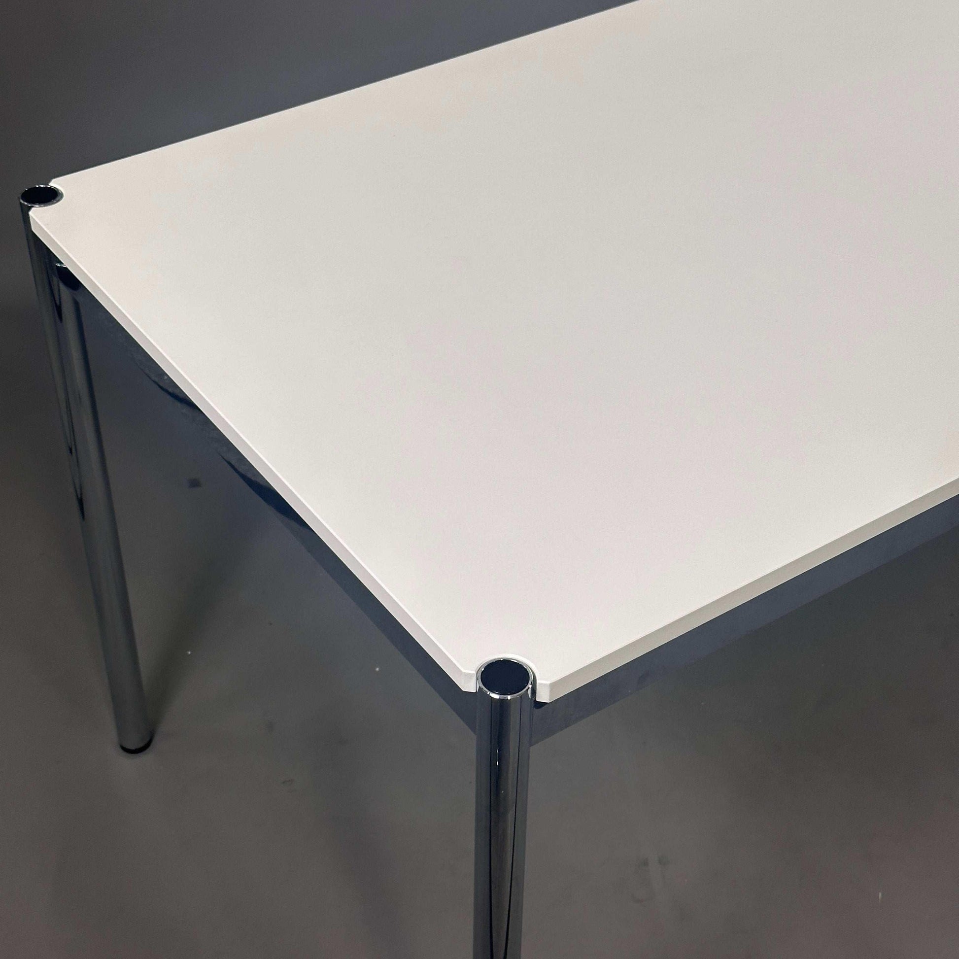 USM Haller Tisch 175x75cm in reinweiß mit chromgestell, modernes minimalistisches Design, hochwertig und vielseitig einsetzbar