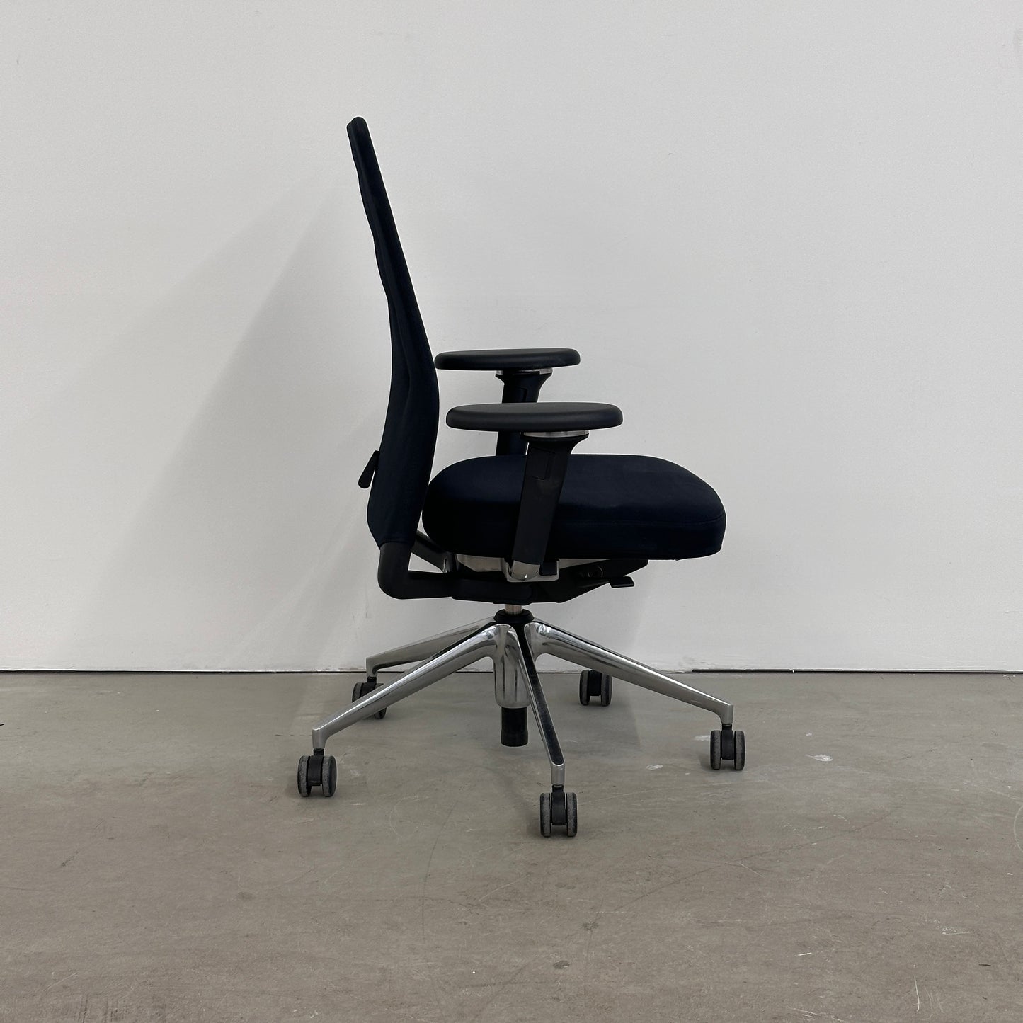 Vitra ID Trim schwarz [AKTION -100€]