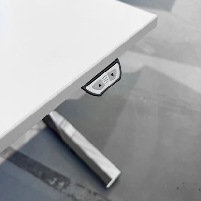 Bedienelement für die elektrische Höhenverstellung am VS Serie 901 Schreibtisch in Weiß