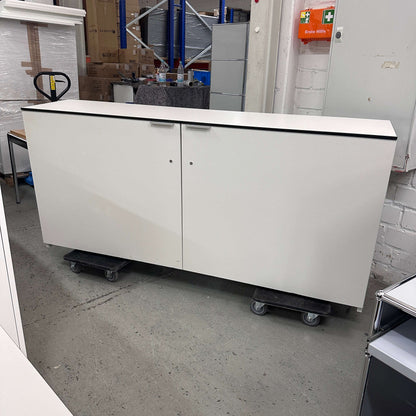 Vario M9 Sideboard 2OH weißer Schwebetürenschrank abschließbar 220x43x71 cm