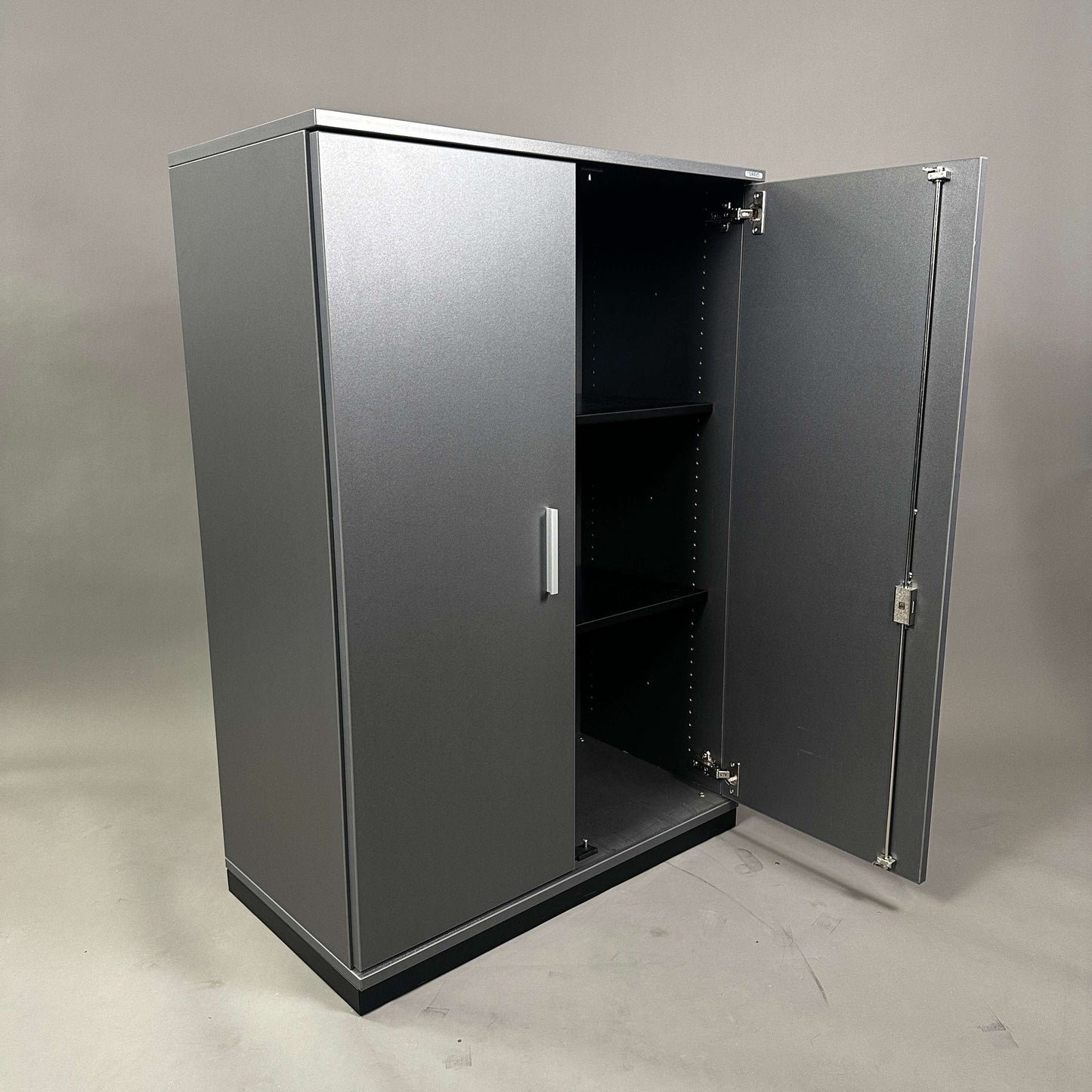Vario Sideboard 3OH anthrazitgrauer Hochschrank mit abschließbarer Tür und zwei Einlegeböden, Maße 116x79x43 cm