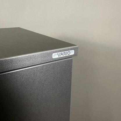 Vario Sideboard 3OH Hochschrank in anthrazitgrau mit abschließbarer Tür und Metallgriff, Maße 116 x 79 x 43 cm