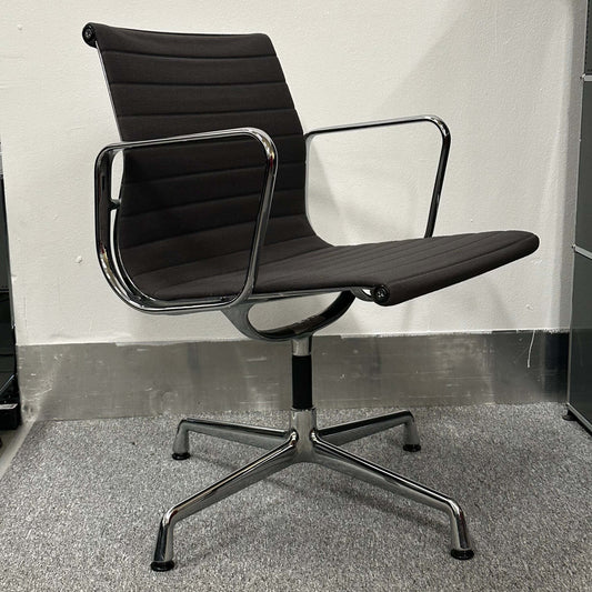 Vitra EA 107 anthracite visitor chair with non-swivel design and chrome frame