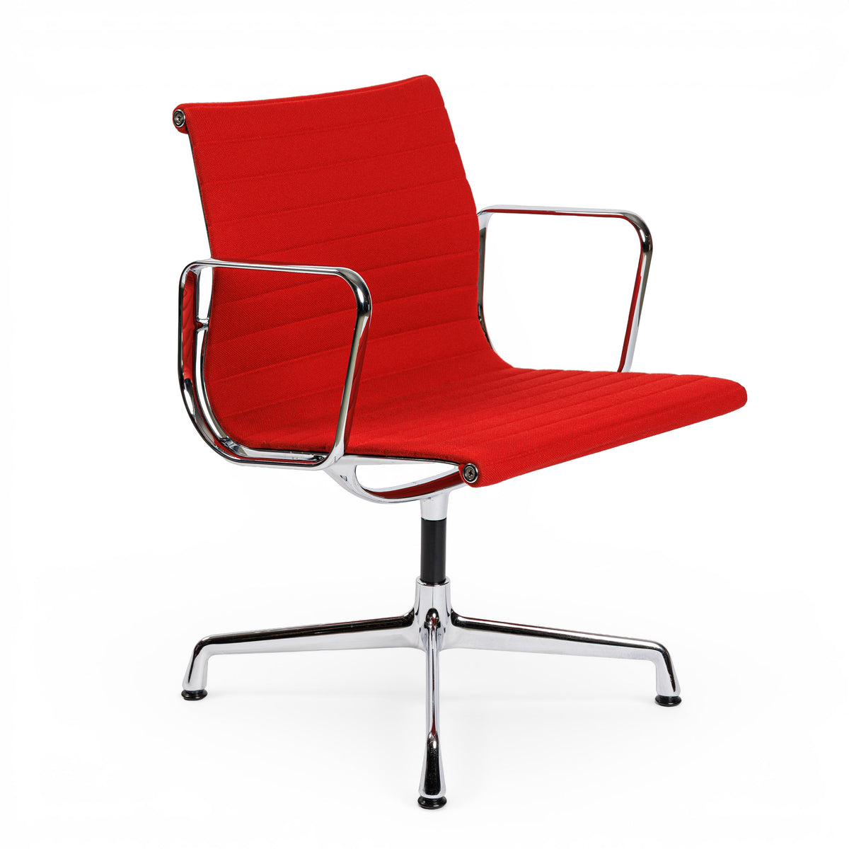 Vitra EA 108 Hopsak Stuhl in Rot mit Stoffbezug und glänzendem Chromgestell.