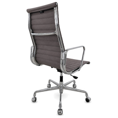 Vitra EA 119 Bürostuhl mit grauem Hopsak-Bezug und glänzendem Chromgestell auf Rollen, Rückansicht.