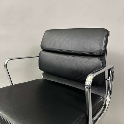 Vitra EA 208 black leather soft pad chair with chrome frame and swivel base