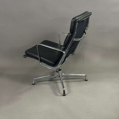 Vitra EA 216 black Soft Pad leather office swivel chair with chrome frame