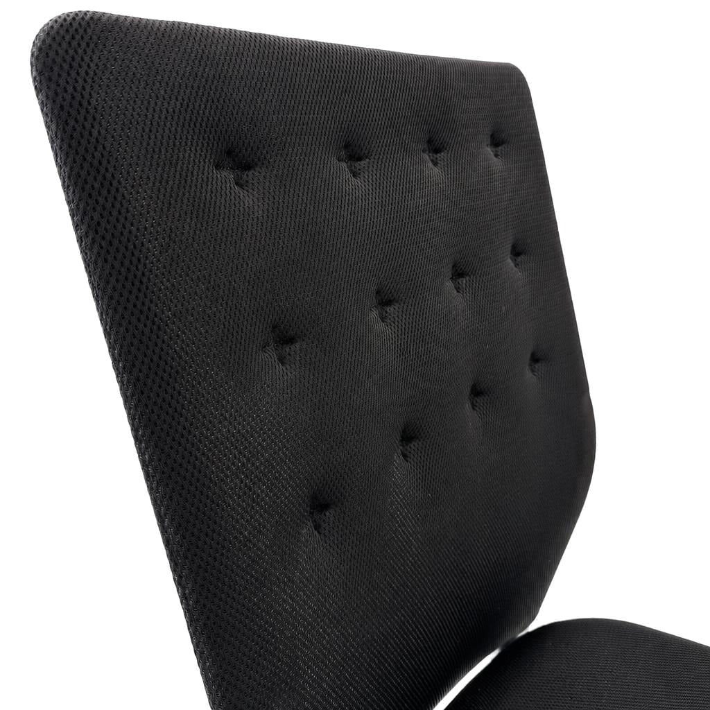 Schwarze Vitra ID Trim Rückenlehne mit strukturiertem Mesh-Bezug und charakteristischer Steppung.