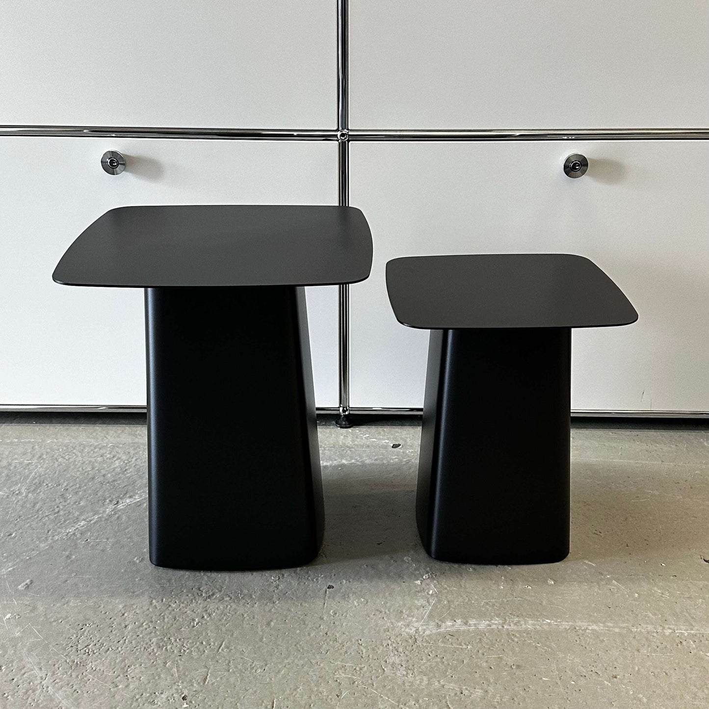Vitra Metal Side Tables in matte black metal, sizes M and S, modern indoor and outdoor side tables