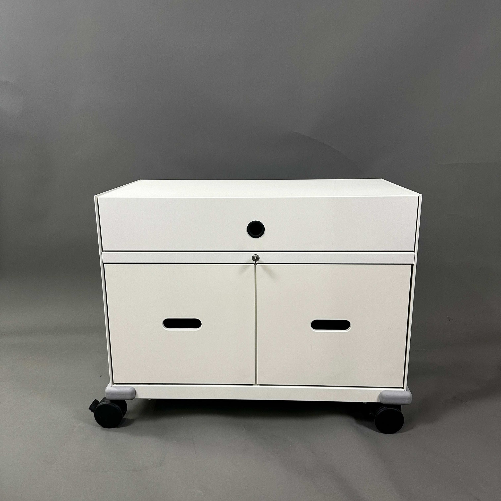White Vitra PickUp Container with wheels, upper foldable compartment, handle, and cable outlet, size 77x63.5x40cm