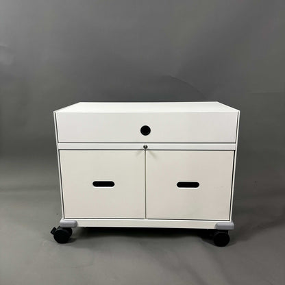 White Vitra PickUp Container with wheels, upper foldable compartment, handle, and cable outlet, size 77x63.5x40cm