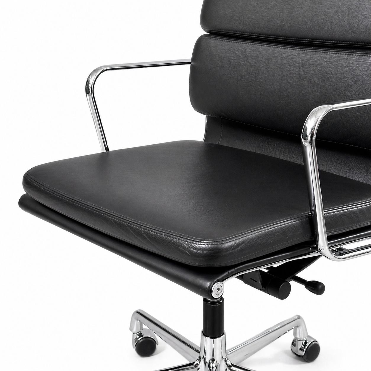 Vitra EA 219 Leder schwarz Chrom