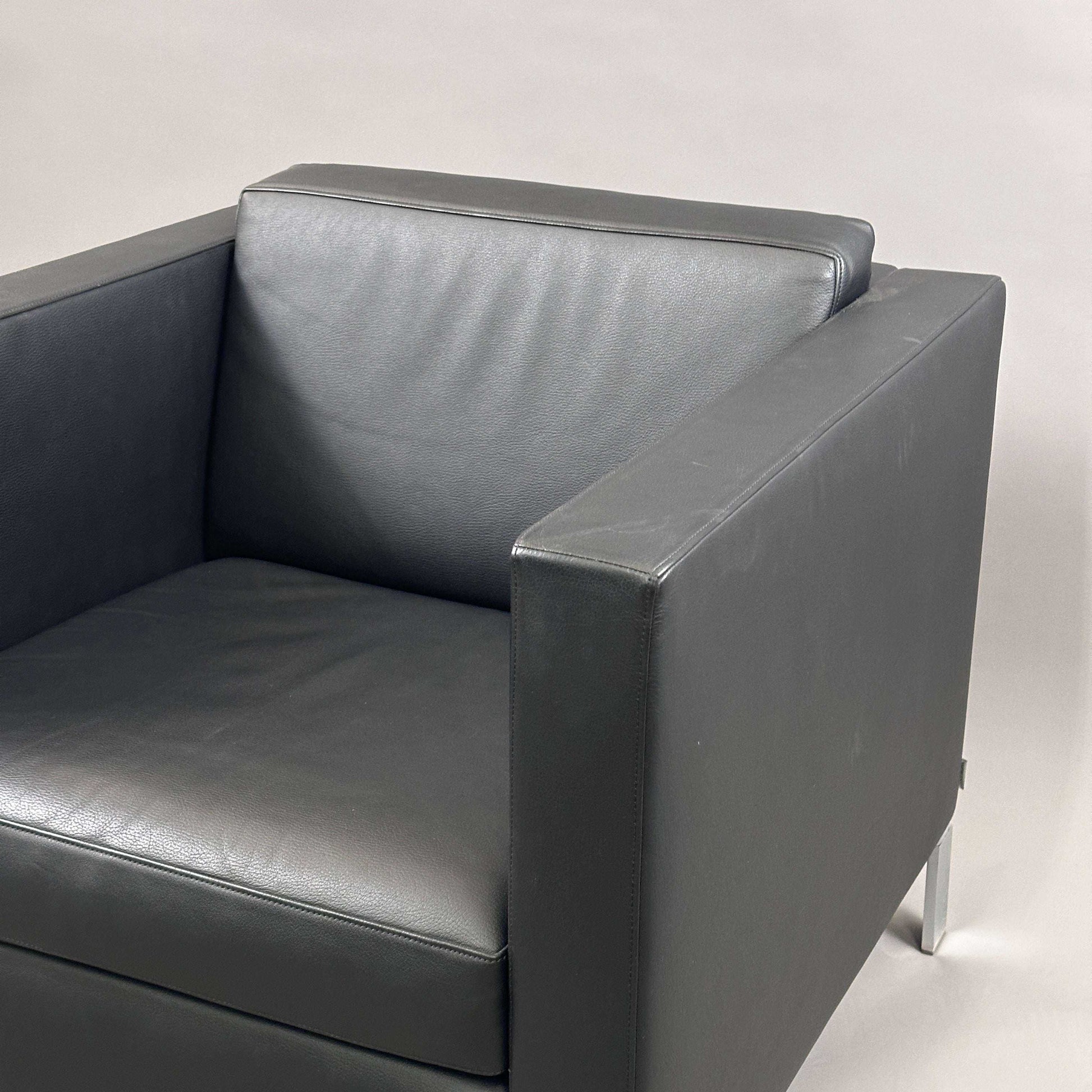 Walter Knoll Foster 500 black leather armchair with chrome steel frame