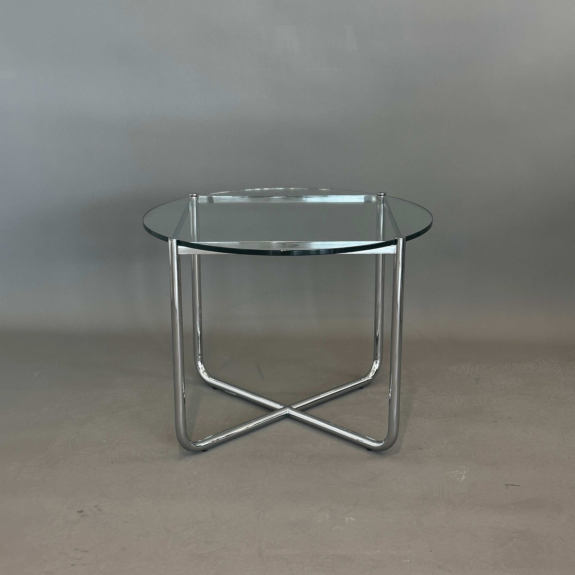 Walter Knoll MR Couchtisch Beistelltisch mit rundem Glas und verchromtem Edelstahlgestell, Design Ludwig Mies van der Rohe